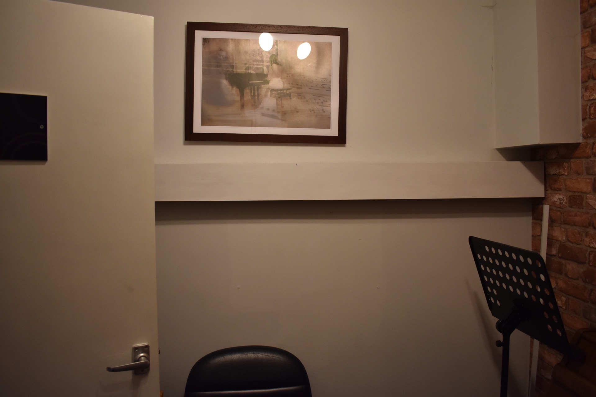 Music Room 4 - View 4